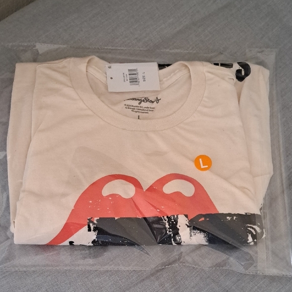 The Rolling Stones Cream and Black Short Sleeve Tee - Picture 4 of 4